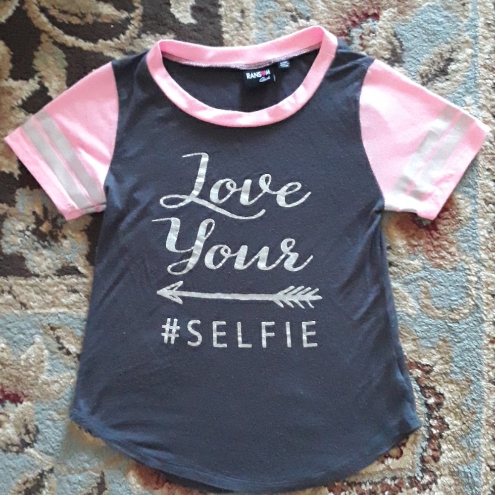 *Host Pick*Ransom Girl top